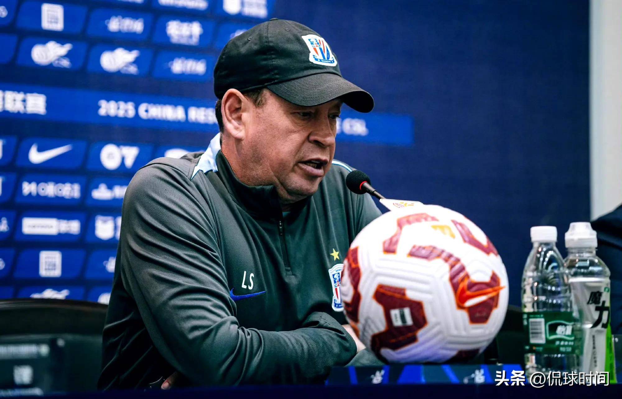 爱游戏-关于西甲国际比赛日再迎强敌，上海申花再遭质疑，主帅态度：气氛紧张，训练强度明显提升的信息