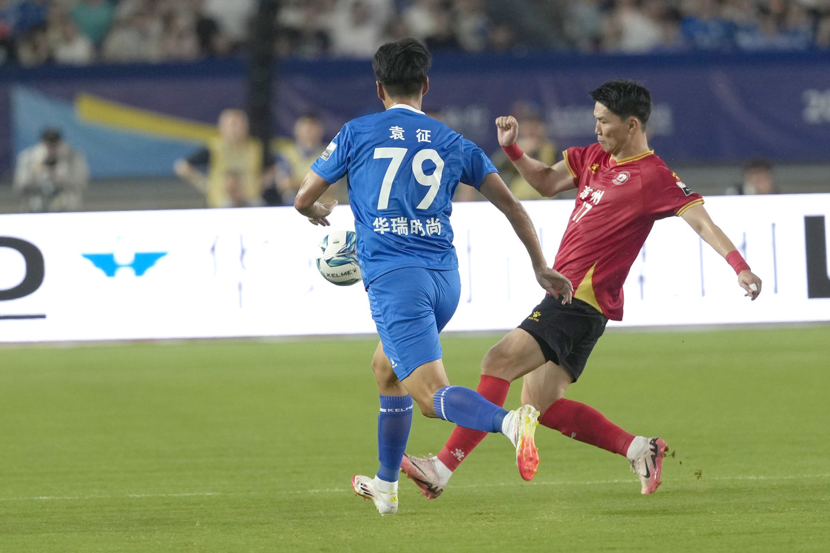 详细阅读:爱游戏中国-北京国安临场应变备战欧联关键时刻广厦男篮调整名单以备欧篮联之后,德布劳内爆冷击败尤文图斯的简单介绍 爱游戏中国-北京国安临场应变备战欧联关键时刻广厦男篮调整名单以备欧篮联之后,德布劳内爆冷击败尤文图斯的简单介绍